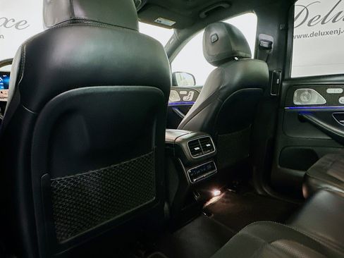 Used 2023 Mercedes-Benz GLS 63 AMG 4MATIC image 24