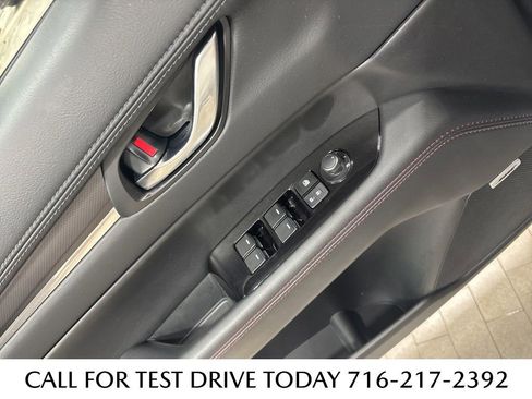 Certified 2023 MAZDA CX-5 Carbon Edition image 23