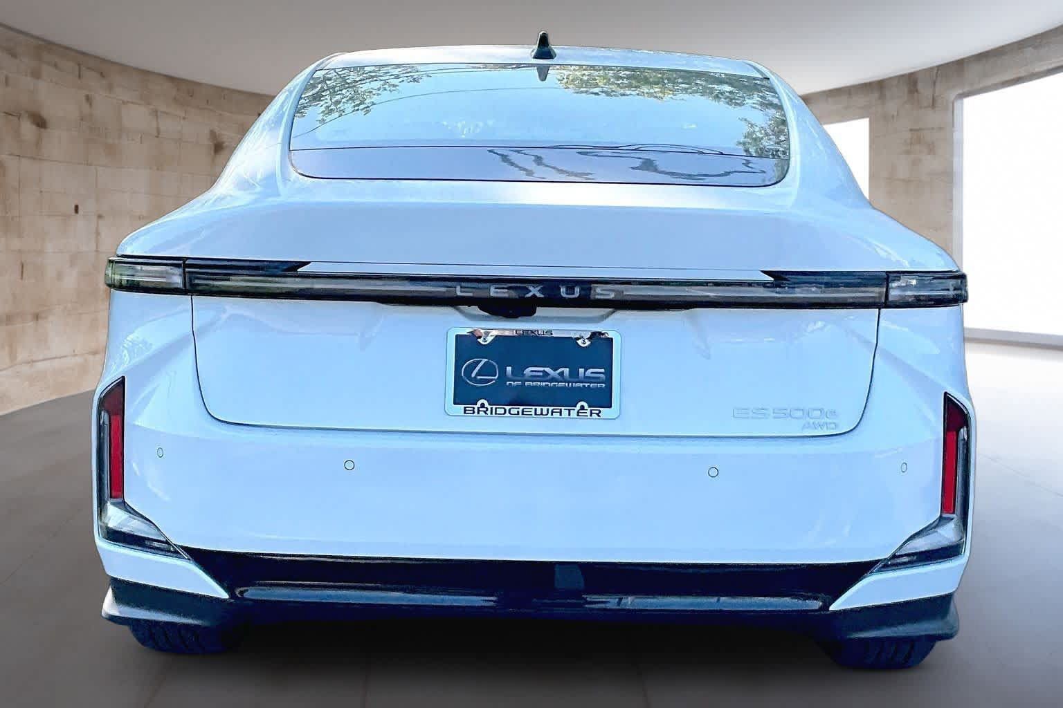 New 2026 Lexus ES 500e w/ Convenience Package AWD/4WD image 4