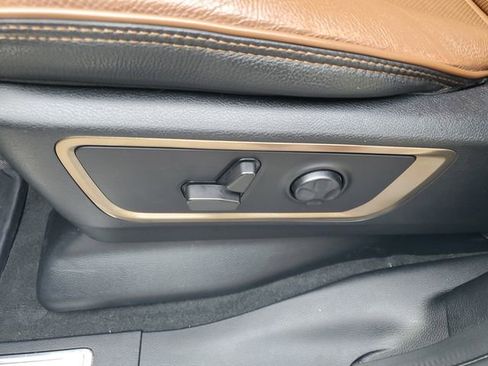 Used 2022 RAM 1500 Limited w/ Body Color Bumper Group AWD/4WD image 7