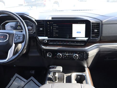 Used 2023 GMC Sierra 1500 Elevation image 10