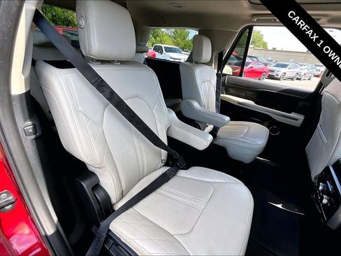 Used 2019 Ford Expedition Platinum AWD/4WD image 24