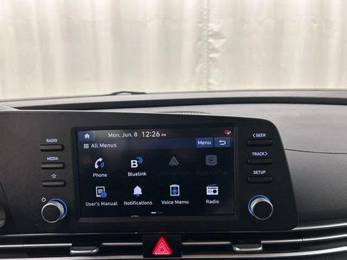 Used 2023 Hyundai Elantra SEL FWD image 13