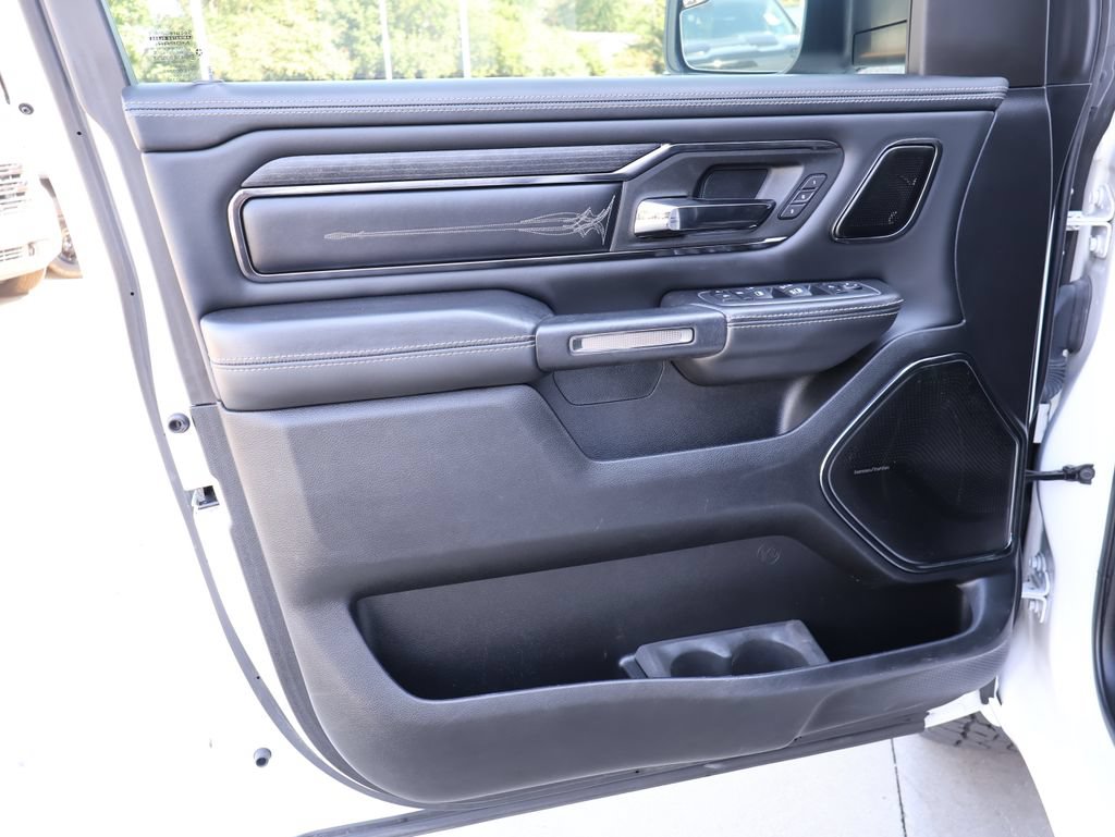 Used 2023 RAM 1500 Limited AWD/4WD image 11
