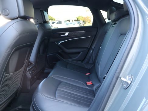 Used 2022 Audi A6 Premium Plus w/ Premium Plus Package image 17