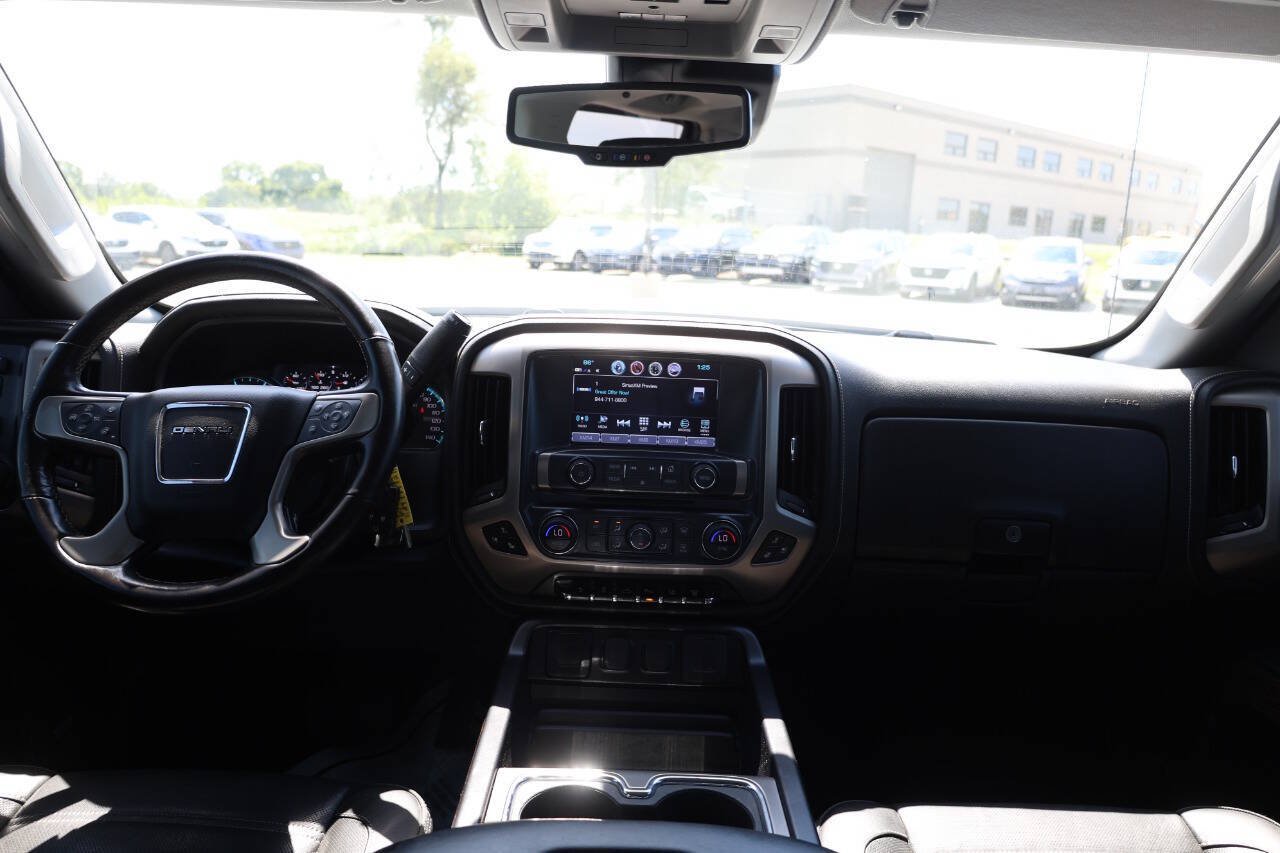 Used 2019 GMC Sierra 3500 Denali AWD/4WD image 14
