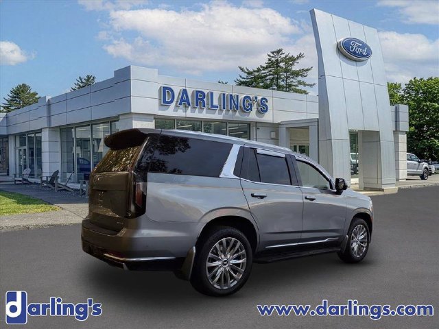 Used 2023 Cadillac Escalade Premium Luxury w/ Performance Package AWD/4WD image 5
