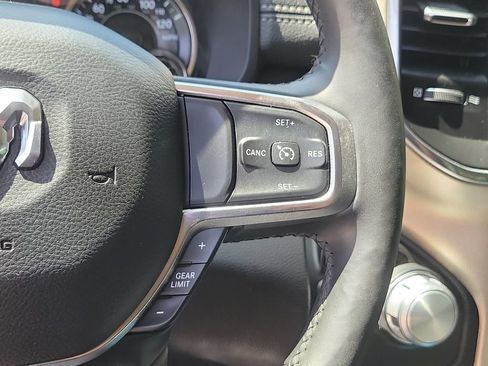 Used 2019 RAM 1500 Laramie RWD image 28