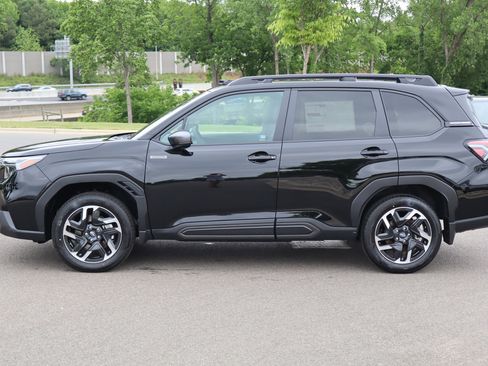 New 2026 Subaru Forester Touring AWD/4WD image 4