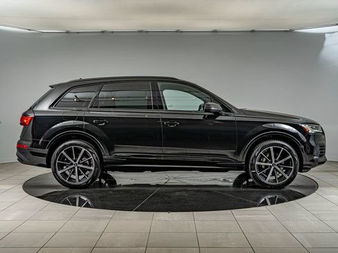 Used 2023 Audi Q7 3.0T Premium Plus w/ Premium Plus Package AWD/4WD image 4