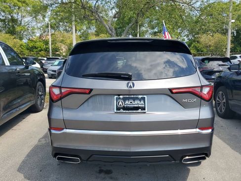 Used 2023 Acura MDX FWD image 8