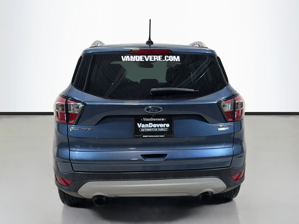 Used 2018 Ford Escape Titanium w/ Ford Safe & Smart Package AWD/4WD image 8