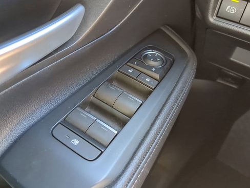 Used 2024 Toyota Grand Highlander Limited image 29