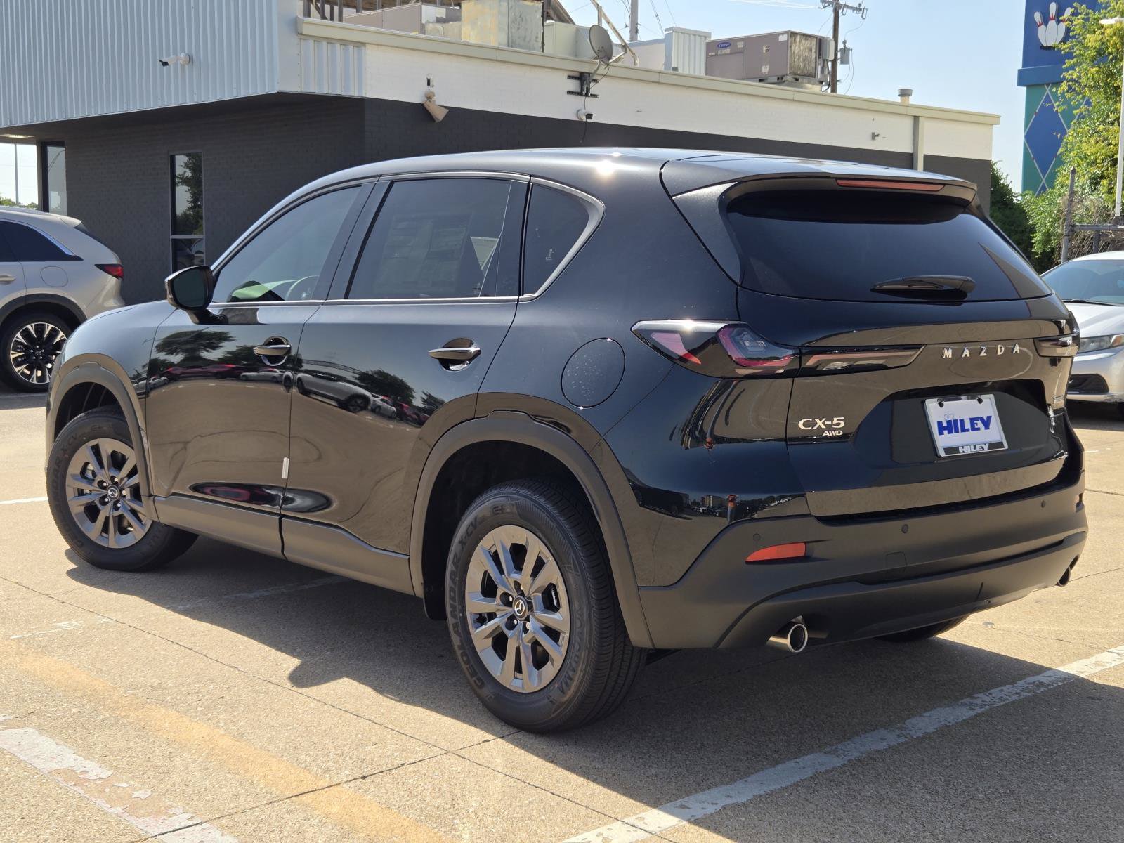 New 2026 MAZDA CX-5 Select AWD/4WD image 4