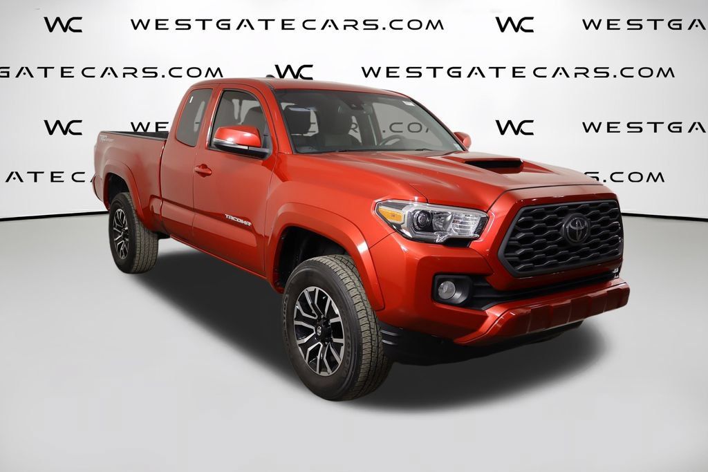 Used 2022 Toyota Tacoma TRD Sport w/ Technology Package RWD image 39