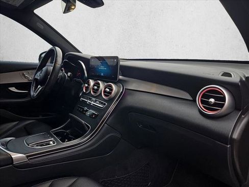 Certified 2020 Mercedes-Benz GLC 300 image 18