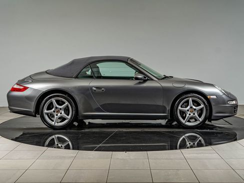 Used 2007 Porsche 911 Carrera RWD image 9