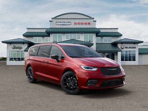 New 2026 Chrysler Pacifica Select w/ S Appearance Package AWD/4WD image 5