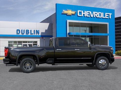 New 2026 Chevrolet Silverado 3500 High Country w/ High Country Premium Package image 6