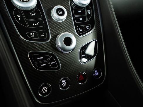 Used 2019 Aston Martin Vanquish Zagato image 38