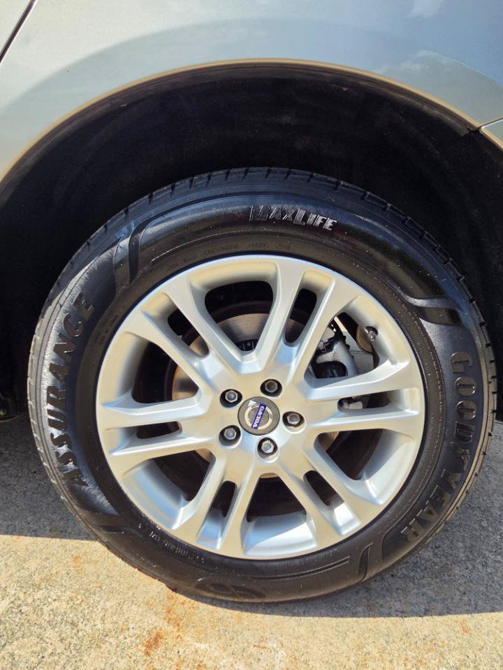 Used 2016 Volvo XC60 T5 Premier w/ Protection Package AWD/4WD image 11