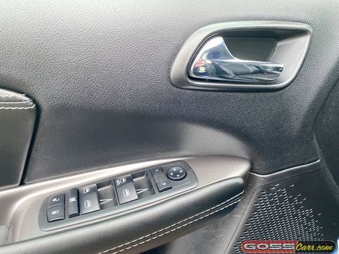 Used 2018 Dodge Journey Crossroad w/ Popular Equipment Group image 24