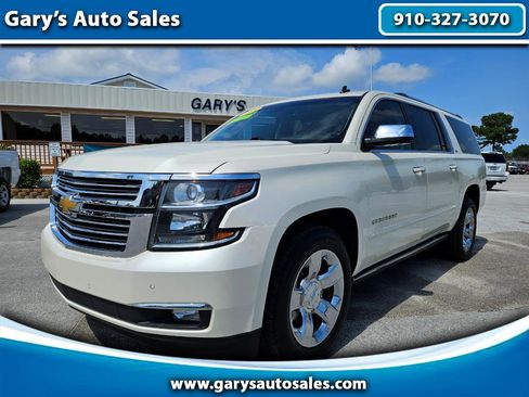 Used 2015 Chevrolet Suburban LTZ image 1