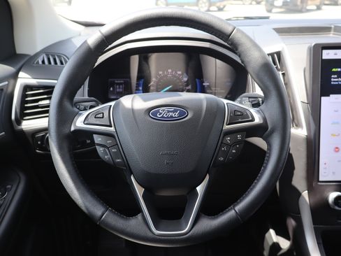 Used 2024 Ford Edge SEL w/ Convenience Package AWD/4WD image 14
