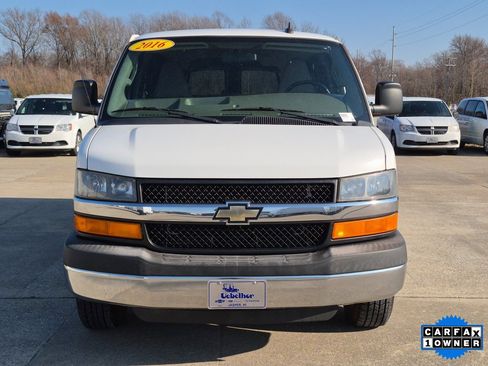 Used 2016 Chevrolet Express 3500 LT w/ LT Preferred Equipment Group image 2