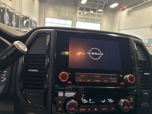 Certified 2024 Nissan Titan SV w/ SV Bronze Edition Package image 11