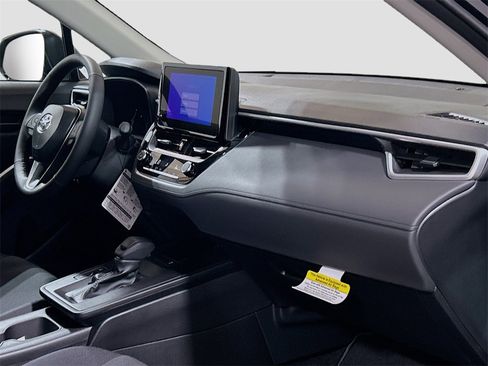 New 2026 Toyota Corolla Cross LE image 25