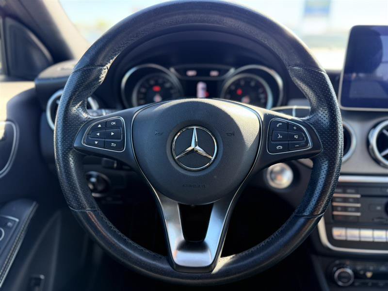 Used 2020 Mercedes-Benz GLA 250 4MATIC image 17