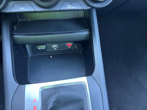 Used 2024 Kia Forte LXS FWD image 28