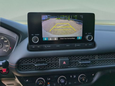 Certified 2025 Honda HR-V Sport image 23