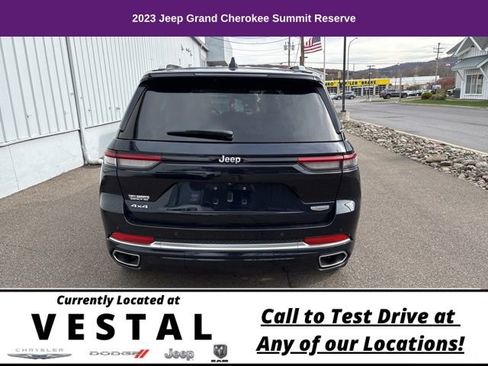 Used 2023 Jeep Grand Cherokee Summit image 7