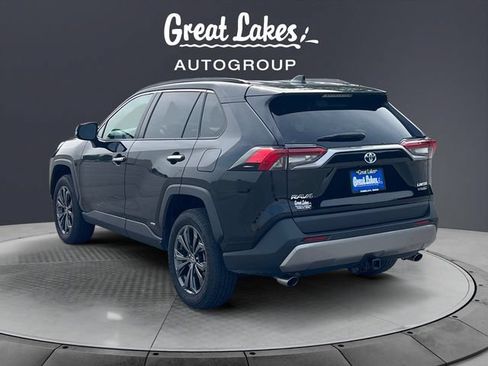 Used 2022 Toyota RAV4 Limited w/ Limited Grade Weather Package AWD/4WD image 3