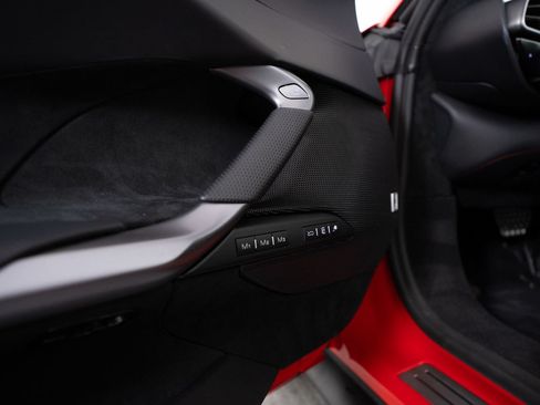 Used 2025 Ferrari 296 GTS RWD image 18