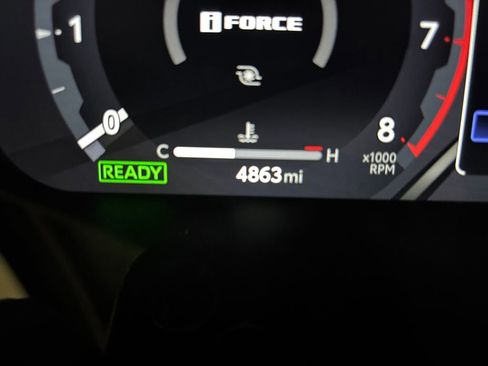 Used 2025 Toyota 4Runner Limited image 8