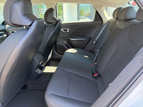 New 2026 Kia K4 FWD image 17
