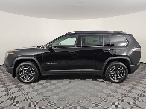 New 2026 Jeep Cherokee Laredo AWD/4WD image 7
