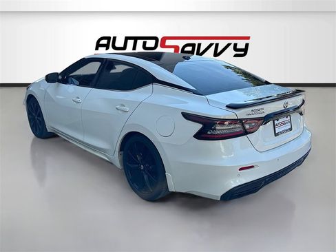 Used 2021 Nissan Maxima SR w/ Sport Mat Group image 5