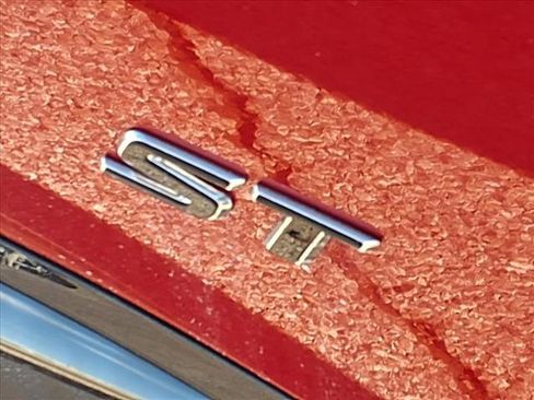 New 2025 Buick Envision Sport Touring image 24