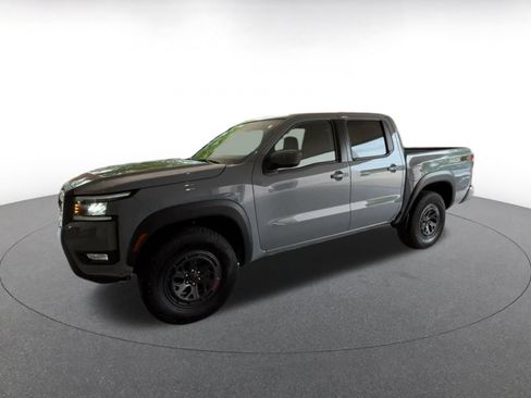 Used 2026 Nissan Frontier PRO-4X AWD/4WD image 8