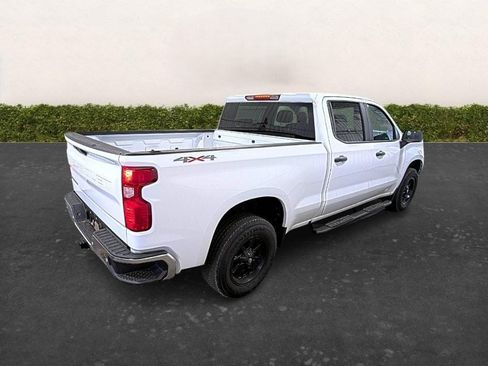 Used 2021 Chevrolet Silverado 1500 W/T w/ WT Value Package AWD/4WD image 2