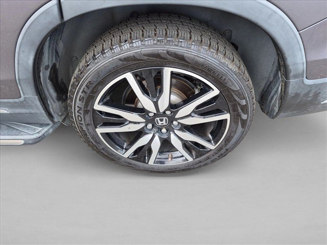 Used 2020 Honda Pilot Touring image 14