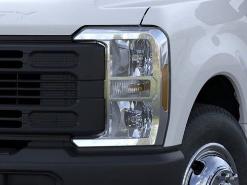 New 2026 Ford F350 XL RWD image 18