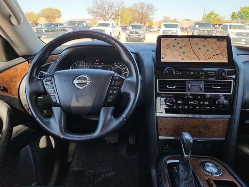 Used 2023 Nissan Armada SL w/ Captain's Chairs Package image 6