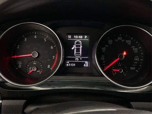 Used 2017 Volkswagen Jetta SEL FWD image 21