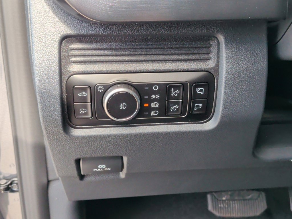 New 2027 Ford F350 Lariat AWD/4WD image 16