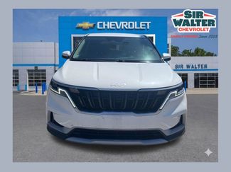 Used 2022 Kia Carnival LX video 1